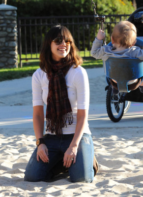 photo 20 in Jessica Alba gallery [id335538] 2011-01-04 00:00:00