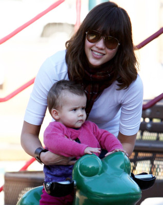 photo 19 in Jessica Alba gallery [id335539] 2011-01-04 00:00:00