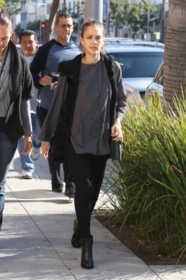 Jessica Alba pic #502875