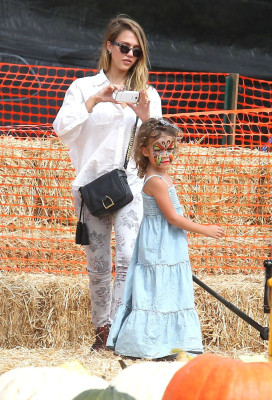 photo 10 in Jessica Alba gallery [id616411] 2013-03-22 00:00:00