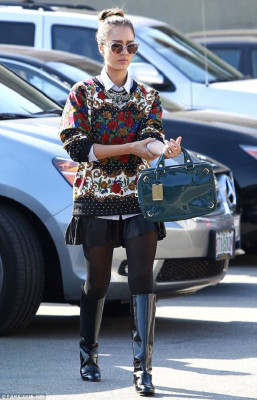 photo 8 in Jessica Alba gallery [id685751] 2013-12-22 00:00:00