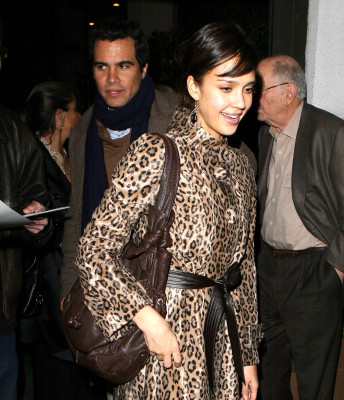 photo 26 in Jessica Alba gallery [id128768] 2009-01-14 00:00:00