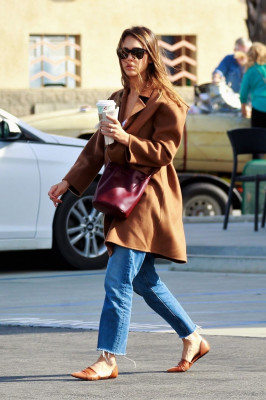 JESSICA ALBA Out and About in Palm Springs 11/18/2018