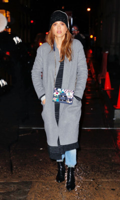 Jessica Alba – Out for Dinner in New York 