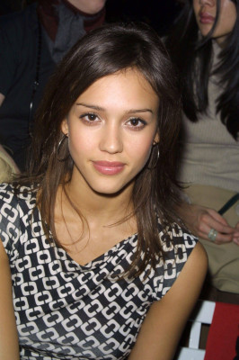 photo 16 in Jessica Alba gallery [id353579] 2011-02-07 00:00:00