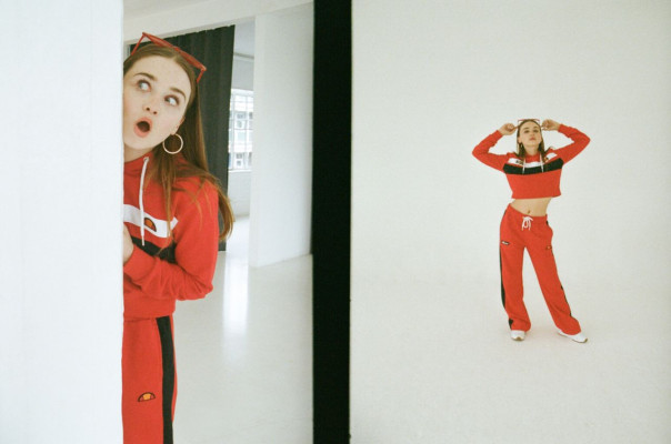 Jessica Barden – Photoshoot For Wonderland Magazine September 2018