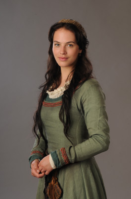 photo 14 in Jessica Brown Findlay gallery [id1016342] 2017-11-29 00:00:00