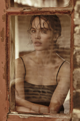 Jessica Brown Findlay by Lucia O'Connor-McCarthy for Evening Standard (2015)