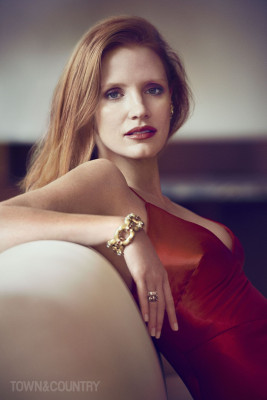 Jessica Chastain – Town &amp; Country Magazine December 2017 Photos