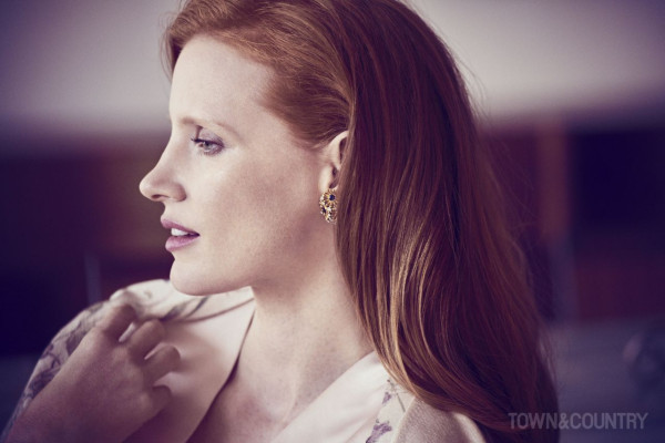 Jessica Chastain – Town &amp; Country Magazine December 2017 Photos