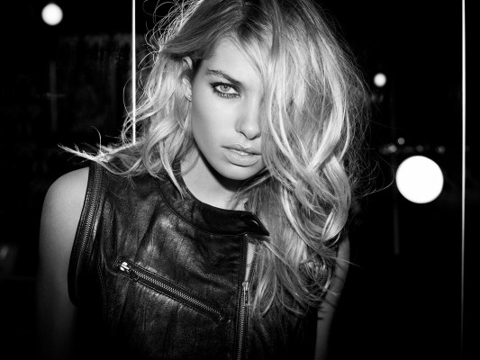 Jessica Hart pic #145158