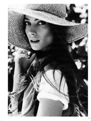 Jessica Miller pic #670884