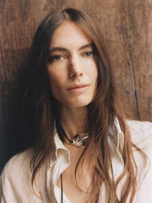 Jessica Miller for Massimo Dutti
