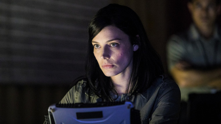 Jessica Pare - Seal Team (2017) 1x01 &#039;Tip Of The Spear&#039;