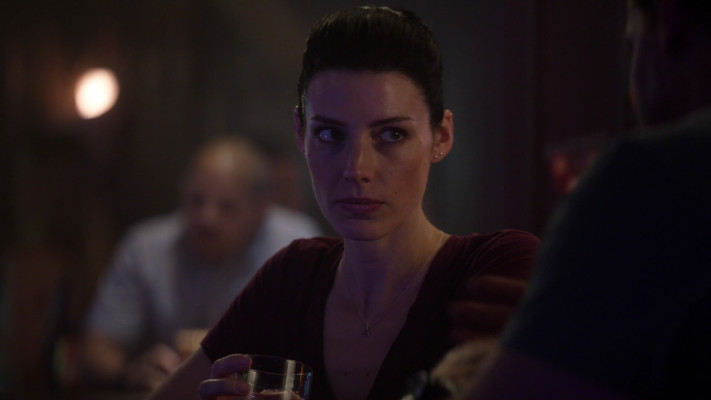 Jessica Pare - Seal Team (2019) 2x20 &#039;Rock Bottom&#039;