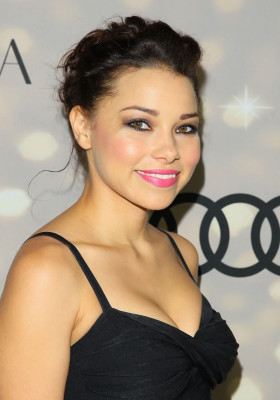 Jessica Parker Kennedy pic #665765