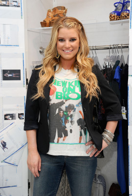 Jessica Simpson pic #275455