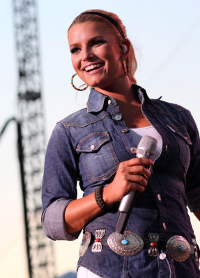 Jessica Simpson pic #107235