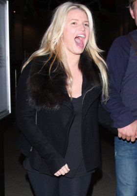 Jessica Simpson pic #367783