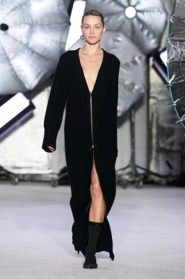 Jessica Stam - Brandon Maxwell Fall/Winter 2023 Fashion Show in New York
