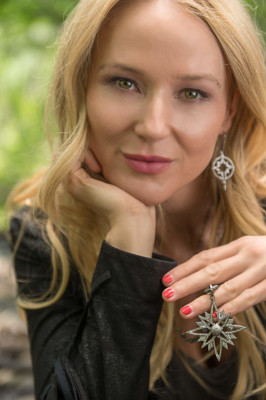 Jewel Kilcher for Songlines by Jewel Jewelry Collection, August 2018