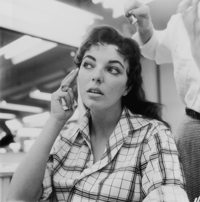 Joan Collins pic #189164