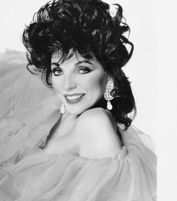 Joan Collins pic #189156