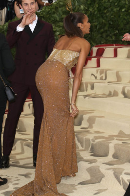 Joan Smalls – MET Gala 2018