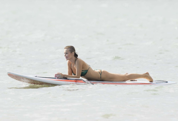 Joanna Krupa in Bikini paddleboarding in Miami