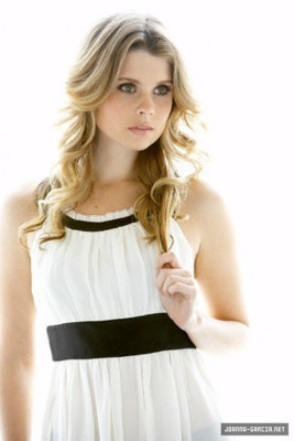 Joanna Garcia pic #158477