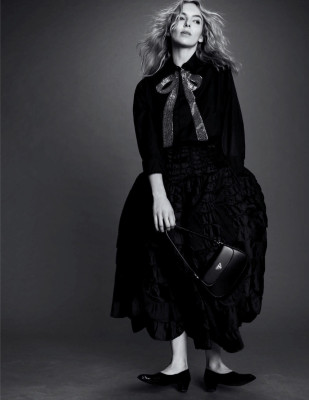 Jodie Comer by Emma Summerton for Vogue España // 2021