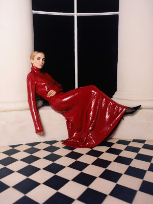 Jodie Comer by Juliette Cassidy for Porter // 2020