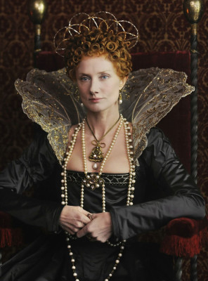 Joely Richardson
