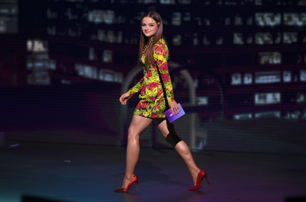 Joey King - &#039;2020 MTV Video Music Awards&#039; in New York (Show) | 30.08.2020