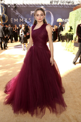 Joey King-70th Emmy Awards in Los Angeles