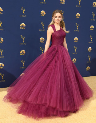Joey King-70th Emmy Awards in Los Angeles