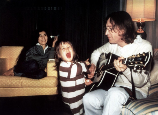 John Lennon pic #379456