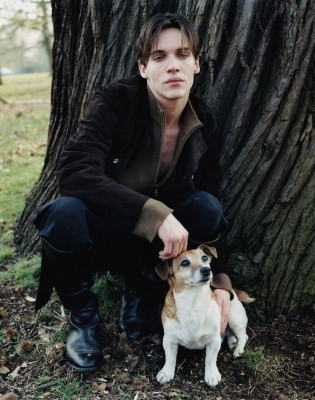 Jonathan Rhys-Meyers pic #256672