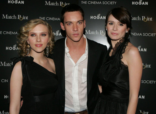 Jonathan Rhys-Meyers pic #647223