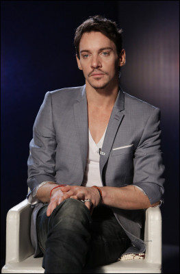 Jonathan Rhys-Meyers pic #655551