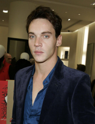Jonathan Rhys-Meyers pic #647226