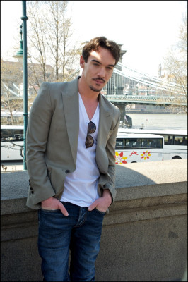 Jonathan Rhys-Meyers pic #633167