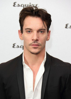 Jonathan Rhys-Meyers pic #632249