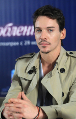 Jonathan Rhys-Meyers pic #633172