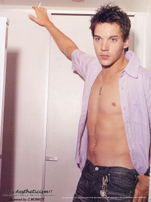 Jonathan Rhys-Meyers pic #651075