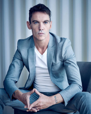 Jonathan Rhys Meyers by Chris McAndrew at Sanderson Hotel in London (2018)