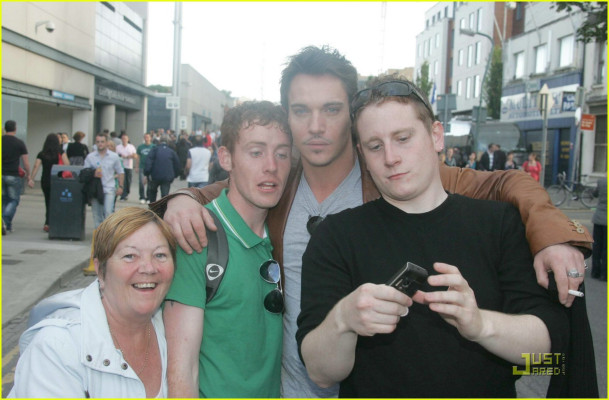 Jonathan Rhys-Meyers pic #645422