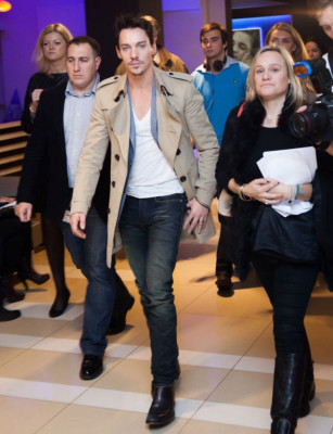 Jonathan Rhys-Meyers pic #627150