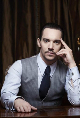Jonathan Rhys-Meyers pic #673440