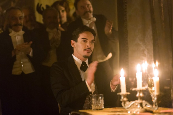 Jonathan Rhys-Meyers pic #671220